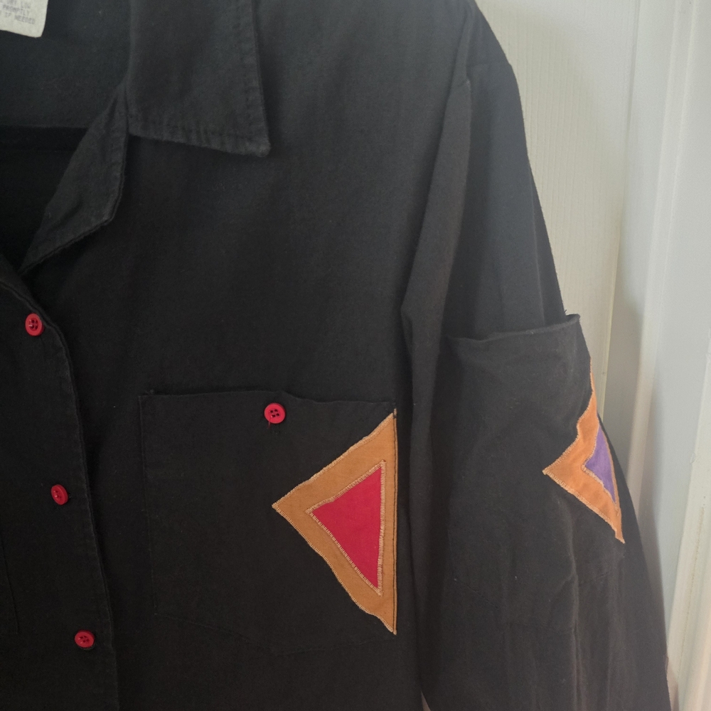Black and Red Boxy Button Down Shirt with Notched Collar - Picture 4 of 5